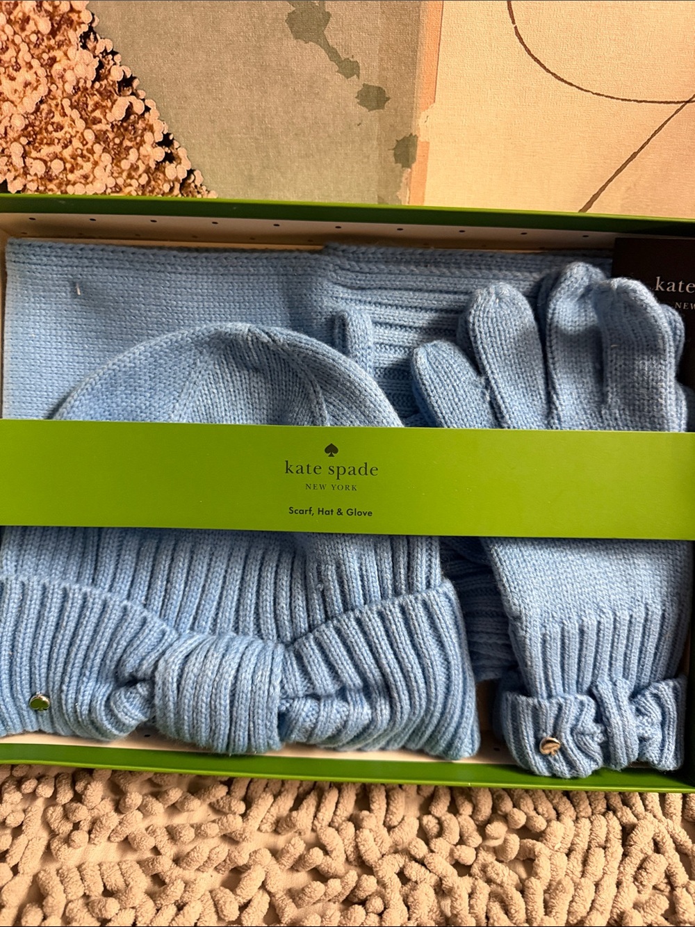 Kate Spade Gift Set 3 piece hat, gloves, scarf. New in box